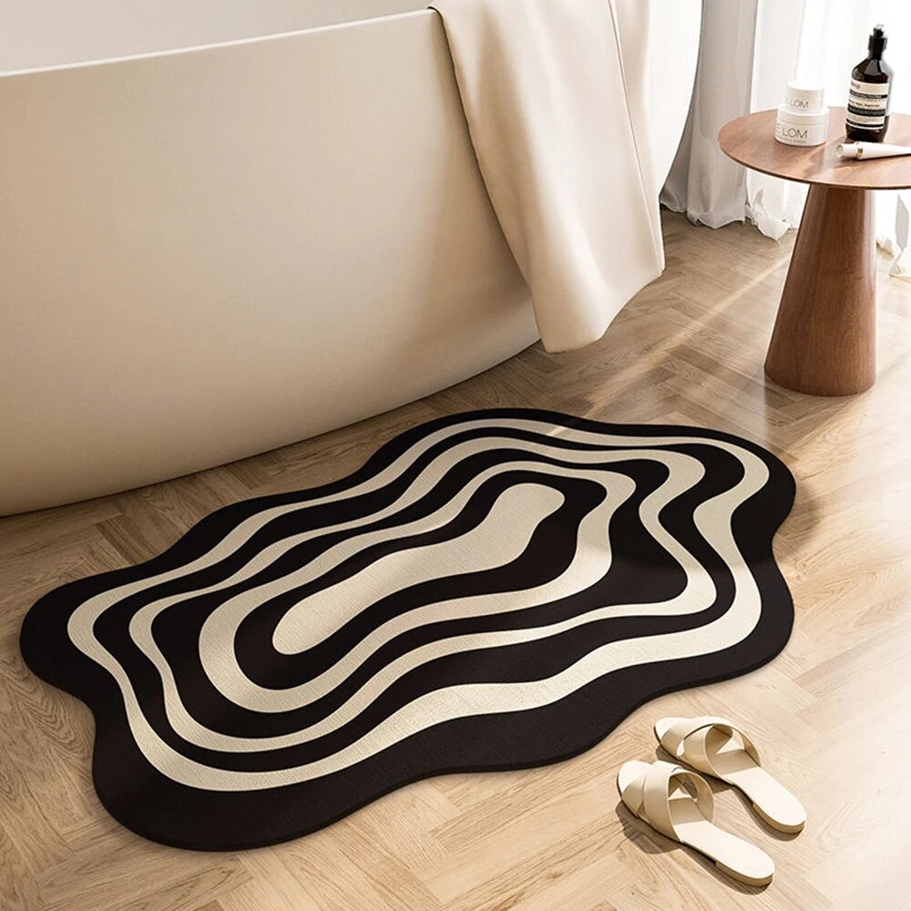Aqualyn™ - Rapid-Drain Bath Mat for Stable Footing