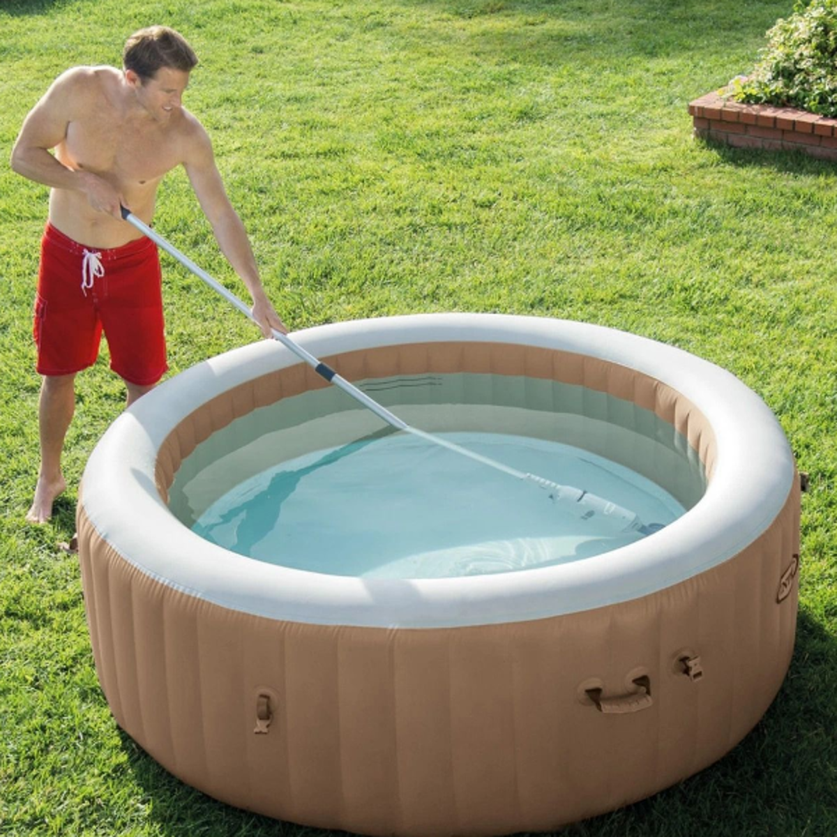 Marisol™ - Effortless Above-Ground Pool Cleaning