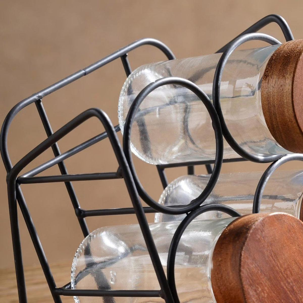 Culina™ - Keeps Six Spices Visible and Accessible