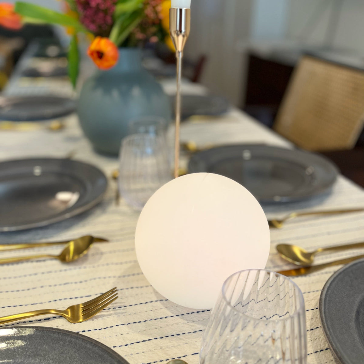 Lunova™ - Cordless Ambient Lighting for Indoor and Outdoor