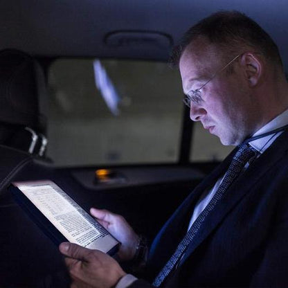 Lumine™ - Slim Bookmark Light for Focused Night Reading