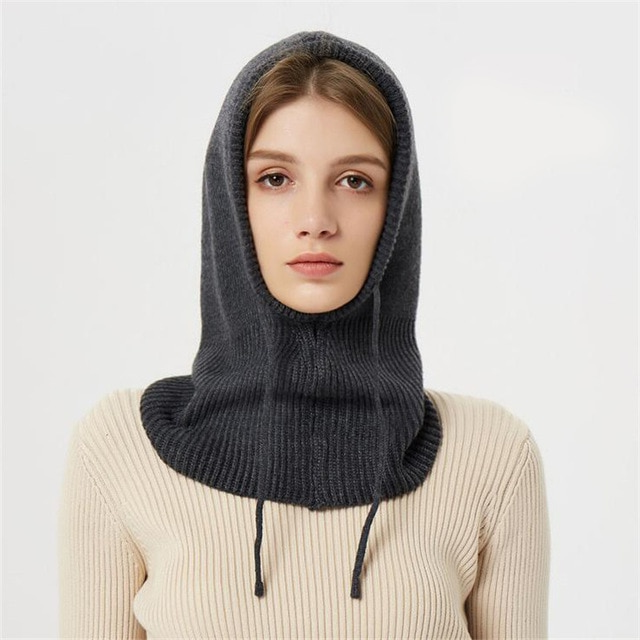 Velore™ - Lightweight Warmth with Adjustable Hooded Fit