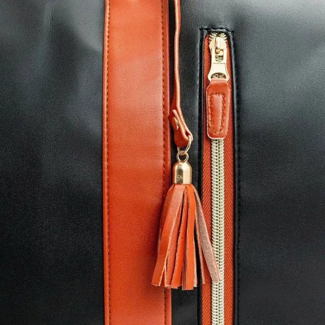 Voylix™ - Compact Carry-On With Hanging Garment Zone