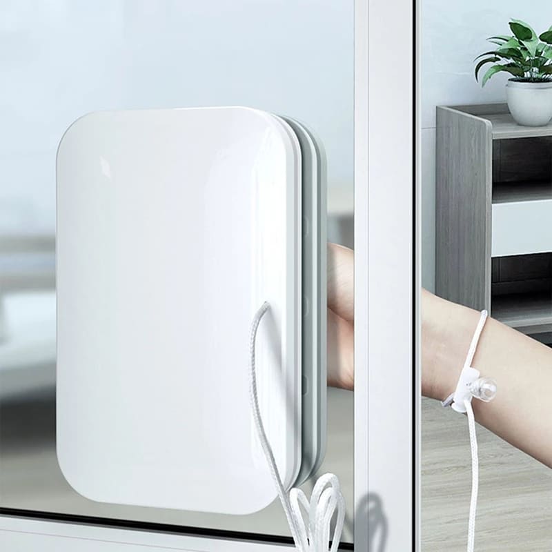 Vitrio™ - Clean Both Sides From Inside Safely