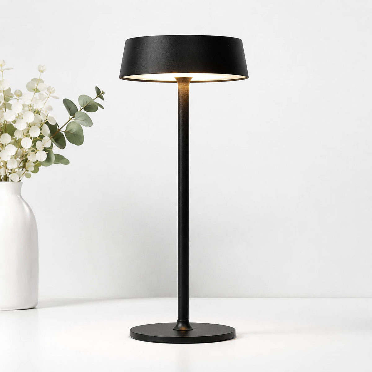 Liora™ - Portable Rechargeable Touch Lamp For Ambient Rooms