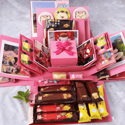 Memoro™ - Treasured photos arranged into one elegant reveal