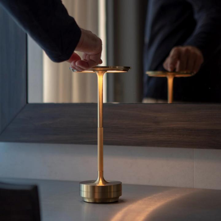 Ardent™ - Cordless Ambient Lamp For Dining And Outdoors