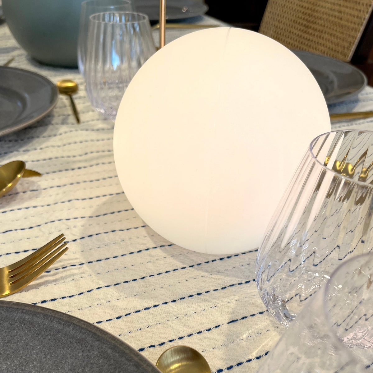 Lunova™ - Cordless Ambient Lighting for Indoor and Outdoor