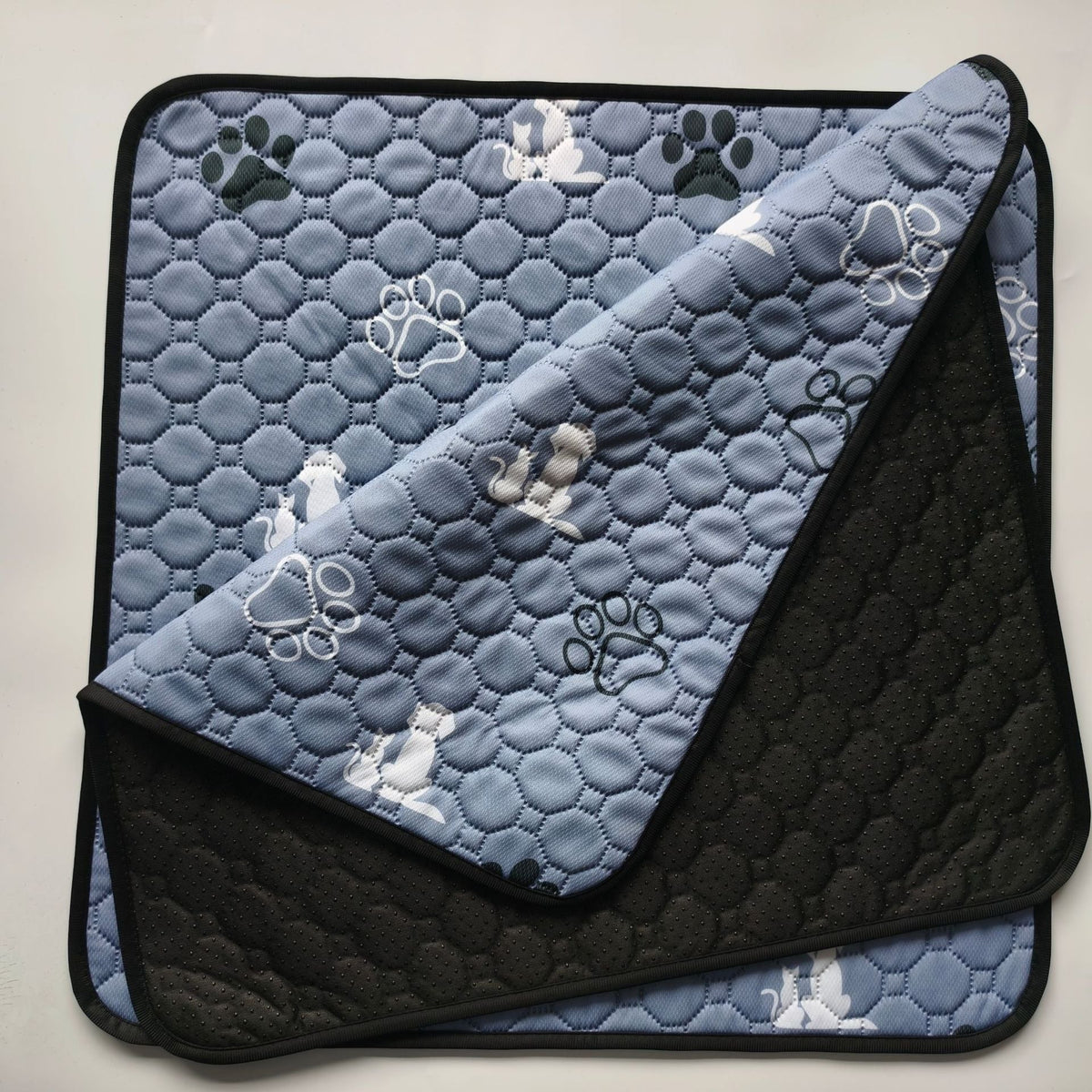 Velori™ - Quilted Comfort For Pets On Hard Floors