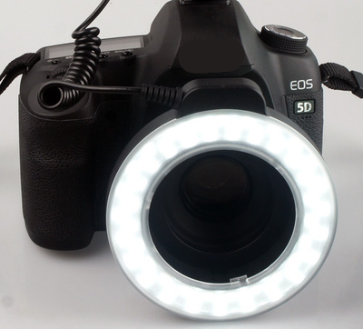Luminex™ - Lens-Mounted Light For Clear Close-Up Shots