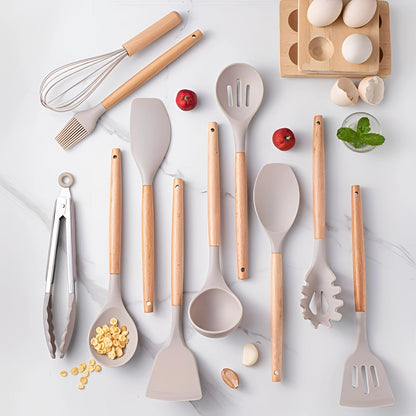 Savoro™ - Gentle Tools That Protect Nonstick Cookware