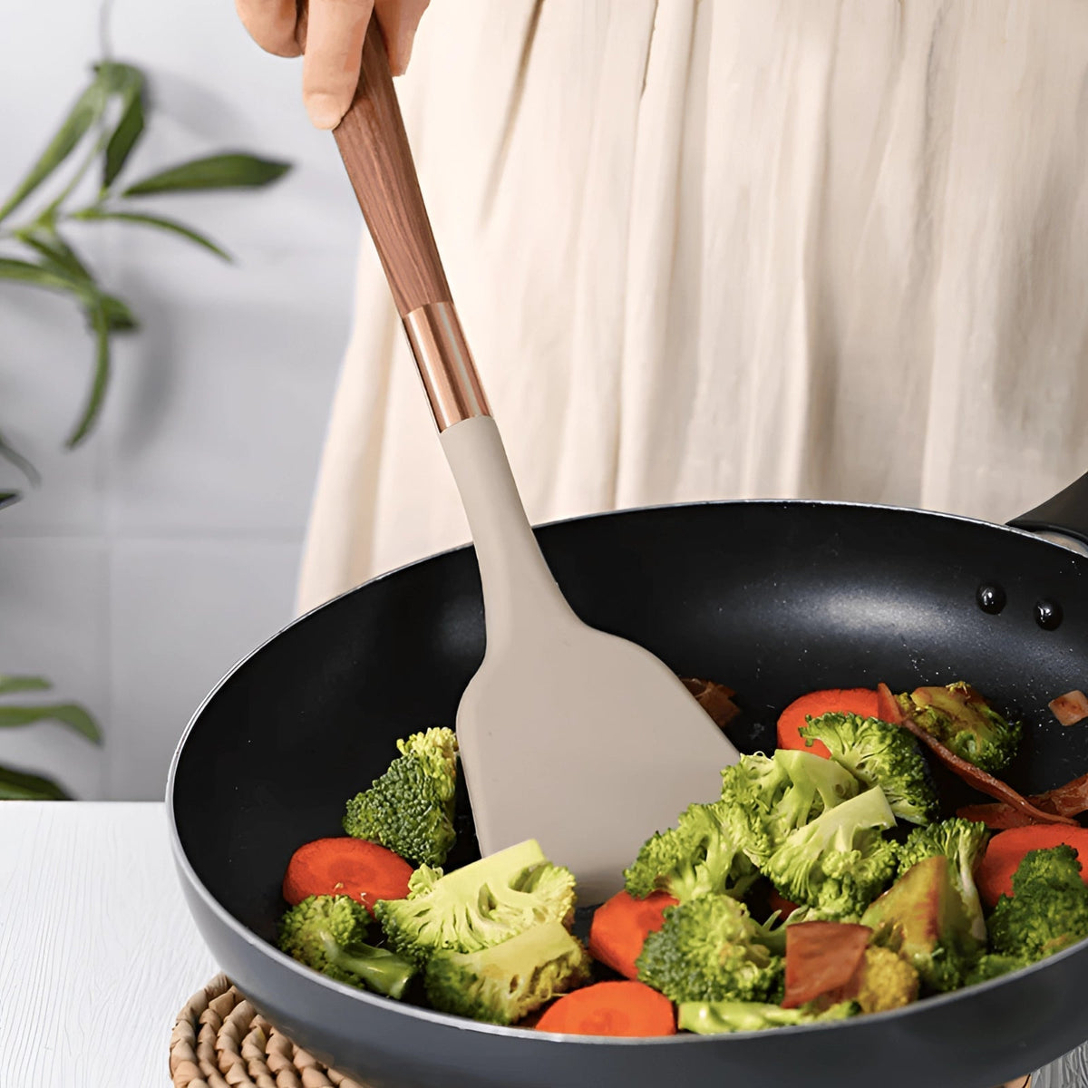 Avelon™ - Ten Essential Tools For Everyday Cooking