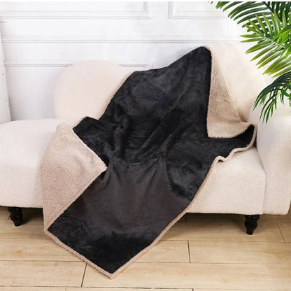 Velora™ - Cozy Sherpa Blanket with Waterproof Protection