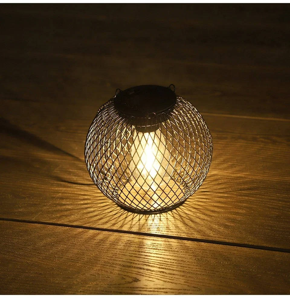 Solora™ - Warm, Automatic Lighting For Patios And Pathways