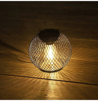 Solora™ - Warm, Automatic Lighting For Patios And Pathways