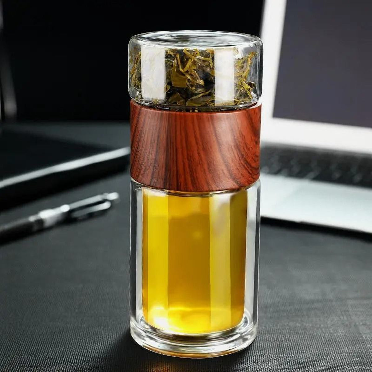 Lumira™ - Keeps Tea Hot on the Go