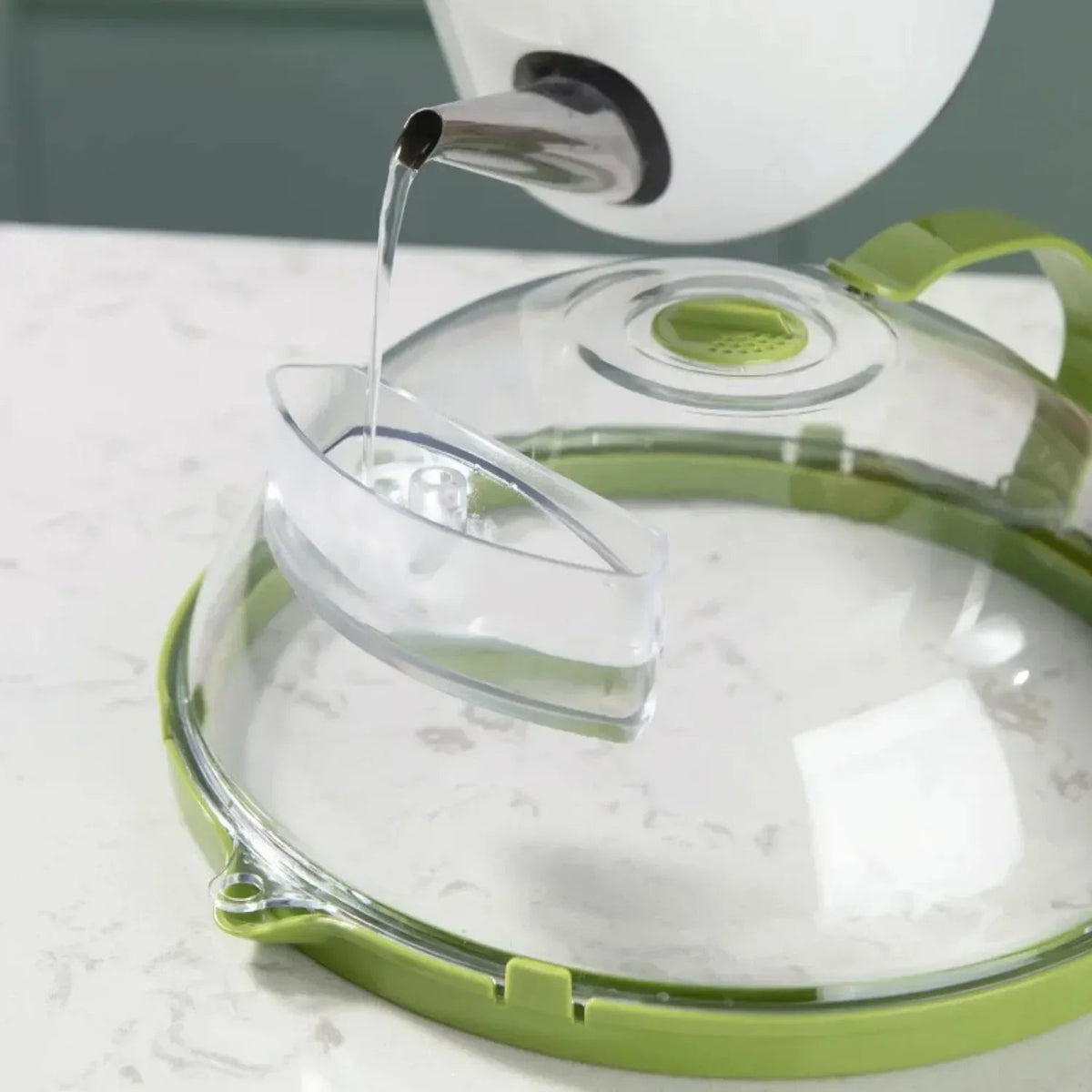 Vapora™ - Keeps Microwaves Clean and Food Moist
