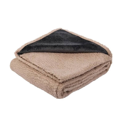 Velora™ - Cozy Sherpa Blanket with Waterproof Protection