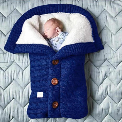 Nuvia™ - Gentle Swedish Fleece Swaddle for Newborn Comfort