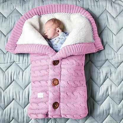 Nuvia™ - Gentle Swedish Fleece Swaddle for Newborn Comfort