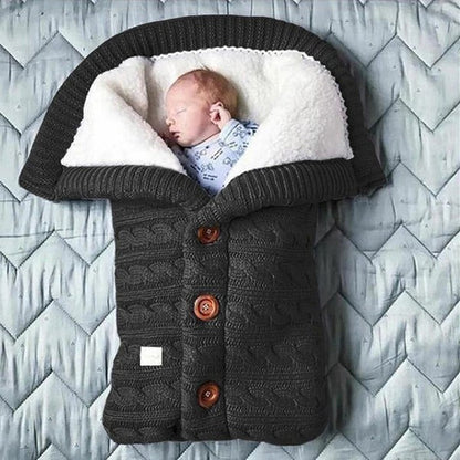 Nuvia™ - Gentle Swedish Fleece Swaddle for Newborn Comfort