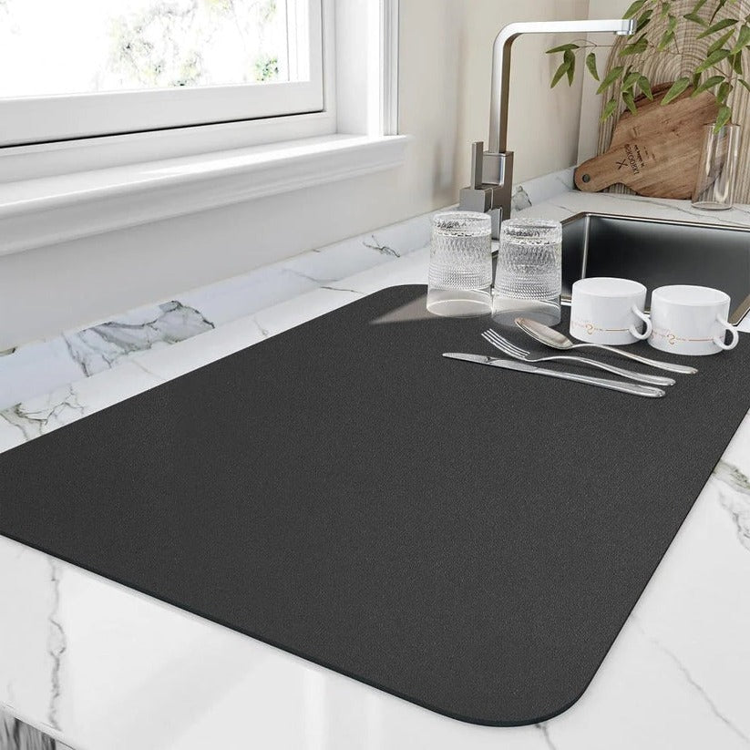 Aquare™ - Fast-Absorbing Counter Protector for Wet Dishes