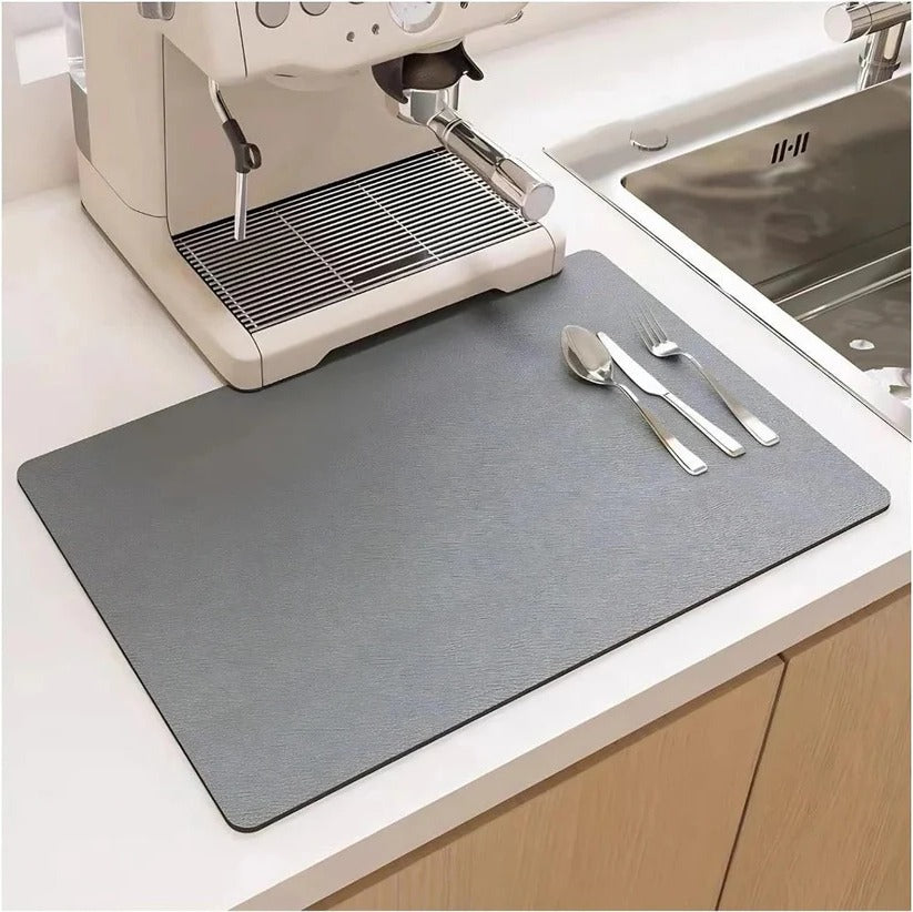 Aquare™ - Fast-Absorbing Counter Protector for Wet Dishes