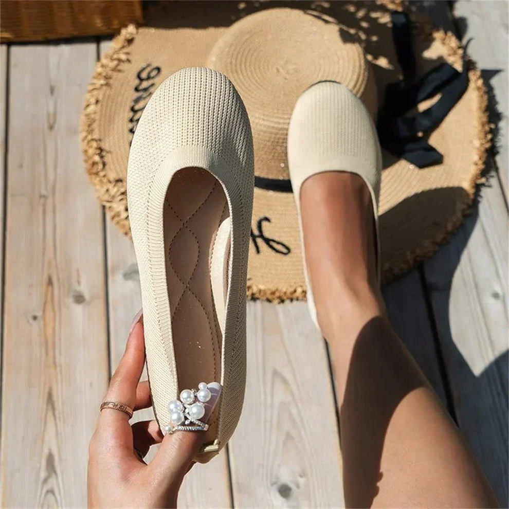 Velara™ - Cushioned Slip‑On Comfort for Long Days