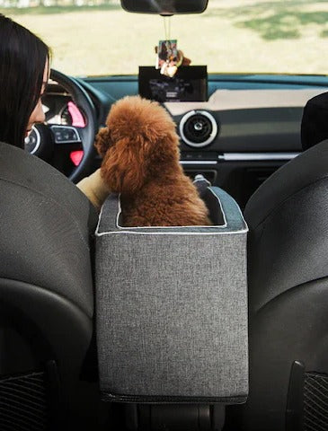 ArmoPet™ - Secure Armrest Seat for Calm Car Travel