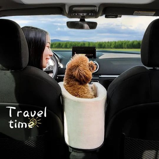 ArmoPet™ - Secure Armrest Seat for Calm Car Travel