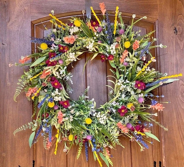 Bramble™ - Timeless Wildflower Charm for Entryways