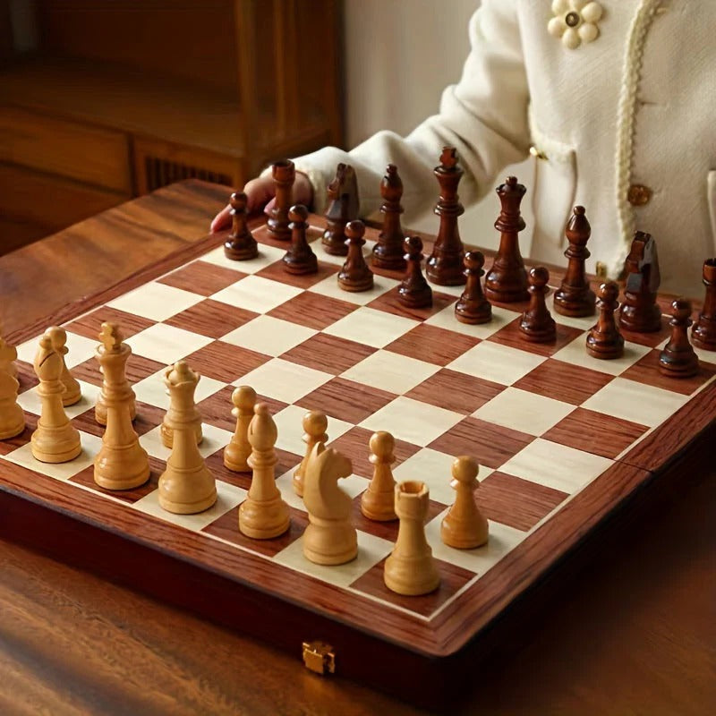 Evrin™ - Classic Play And Display For Home Tables