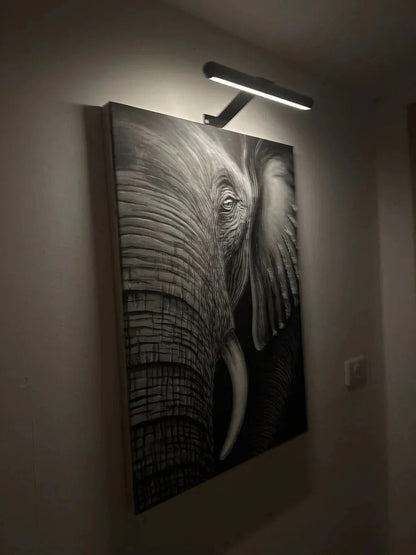 Luminex™ - Slim Rechargeable Spotlight For Artwork