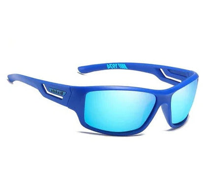 Solure™ - Light-Adaptive Shades For Everyday Outdoor Wear