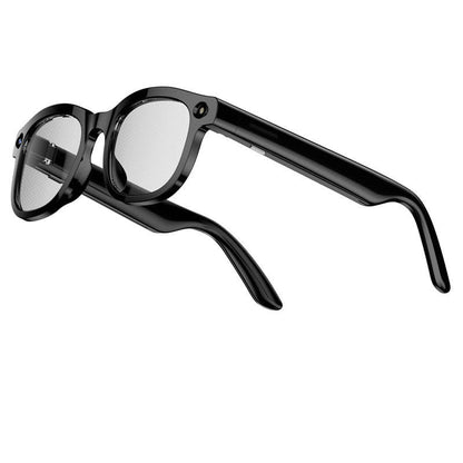 Viora™ - Hands-Free 4K Camera And Live Translation