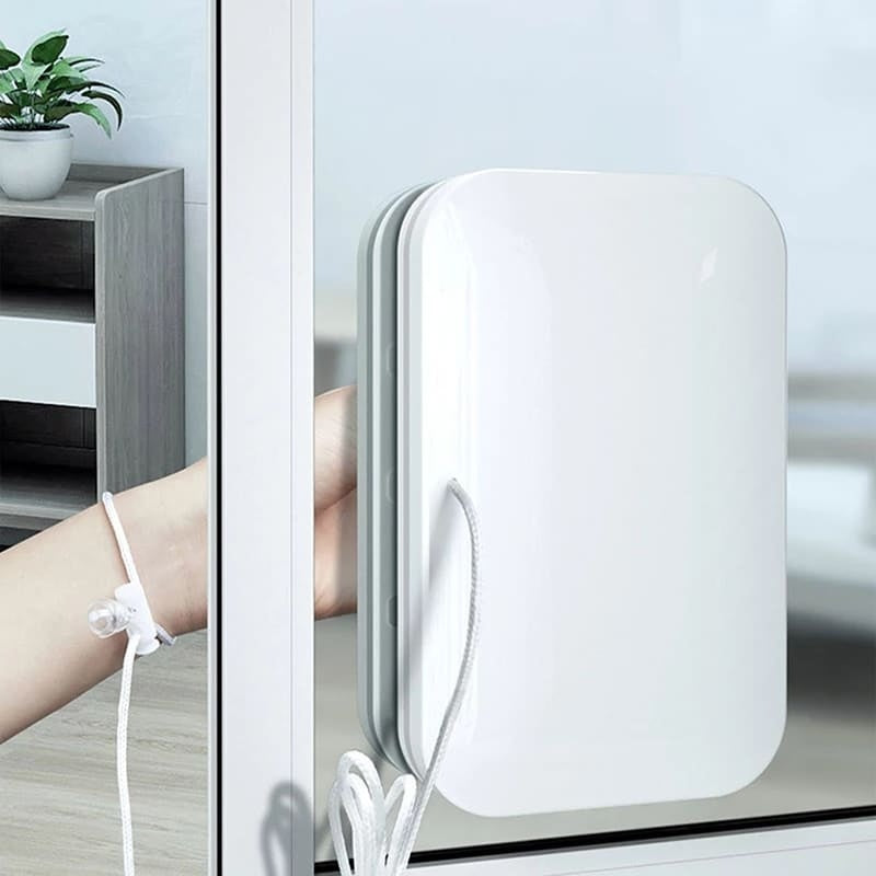 AMLORE RETAIL import 2026-09-09 horizontal mirror · SHA-256 6617493177b4a1320d5a0553564e3521145b7e86afddcfc6a883070a31a08c82