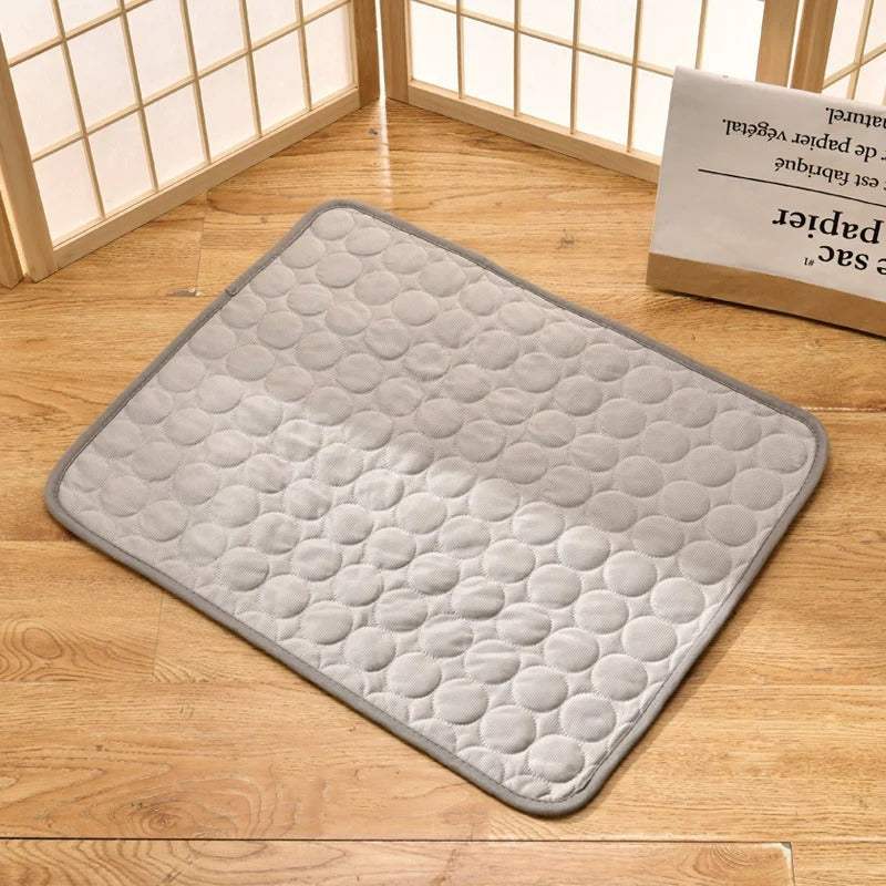 AMLORE RETAIL import 2026-09-09 horizontal mirror · SHA-256 6c727079c362f8427d716f9f484a1e67dfe3efd3587fb568f95bf4f0dc6e1108