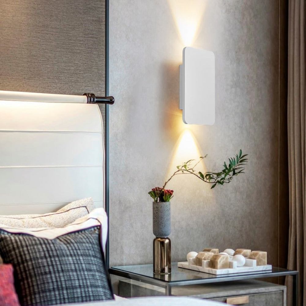 Lurex™ - Modern Square Wall Light For Warm Indoor Ambiance
