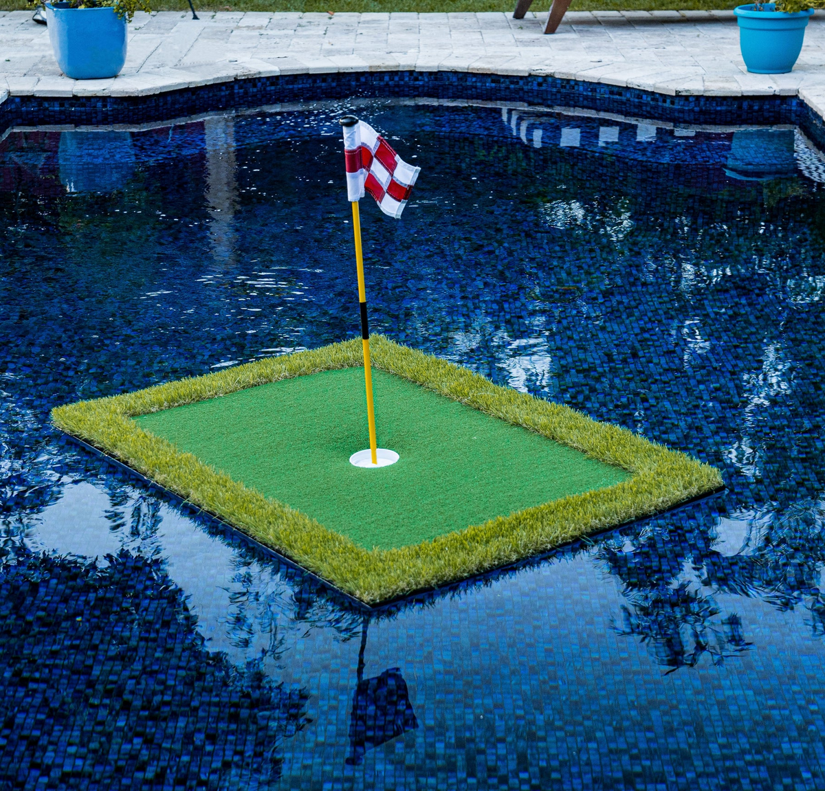 Averon™ - Practice Realistic Chips Indoors Or Poolside