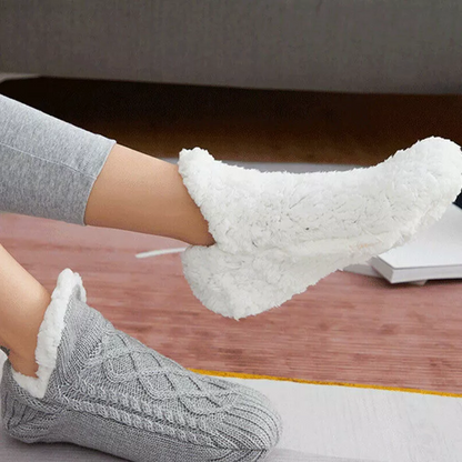 Avelon™ - Cozy Indoor Warmth with Secure Grip