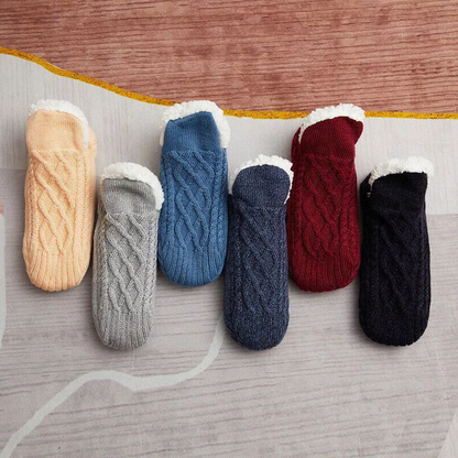 Avelon™ - Cozy Indoor Warmth with Secure Grip