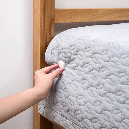 Tenora™ - Keeps Sheets Neat With Easy Clips