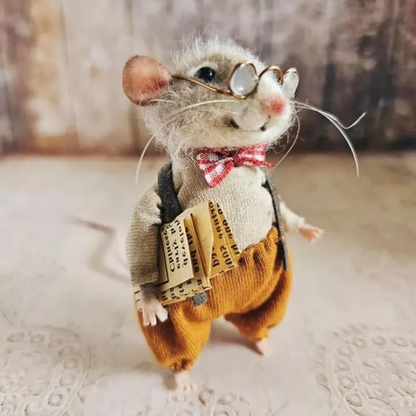 Feltro™ - Handcrafted Holiday Mouse Decoration in Wool
