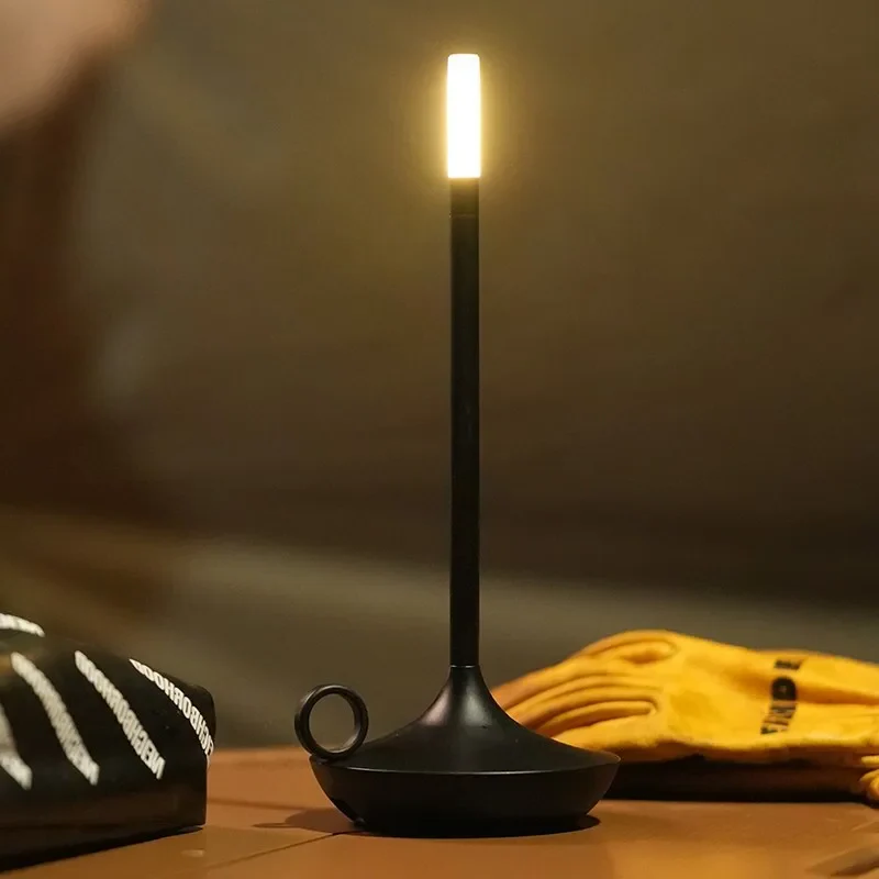 Lucero™ - Rechargeable Touch Lamp for Soft Ambient Light