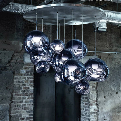 Lustra™ - Sculptural Multi-Head Pendant for Dining