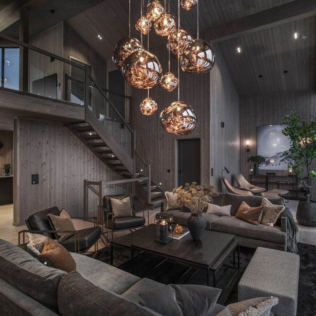 Lustra™ - Sculptural Multi-Head Pendant for Dining