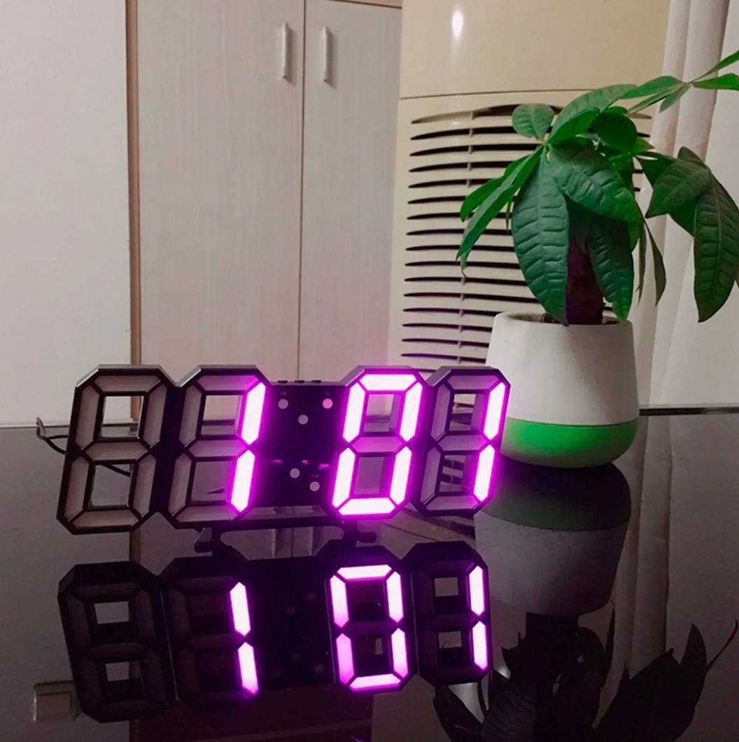 Lumae™ - Soft Dimmable LED Time Display
