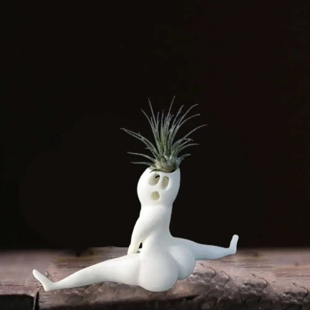 Norae™ - Playful Ghost Planter For Air Plants